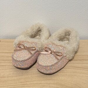 Sparkly Pink Slippers with Faux Fur Lining